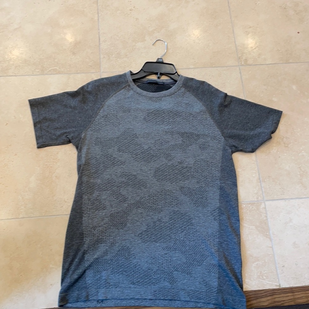 RYU Men’s Workout Tee🏋🏽